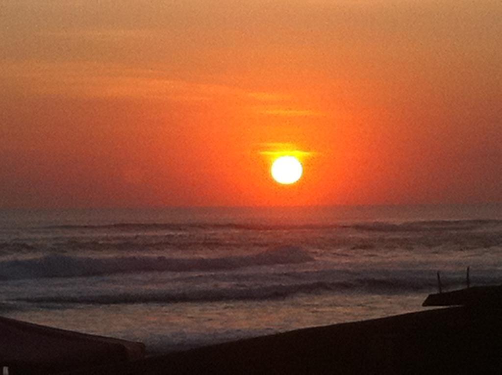 Berawa Beach Surfstay Canggu Exteriör bild